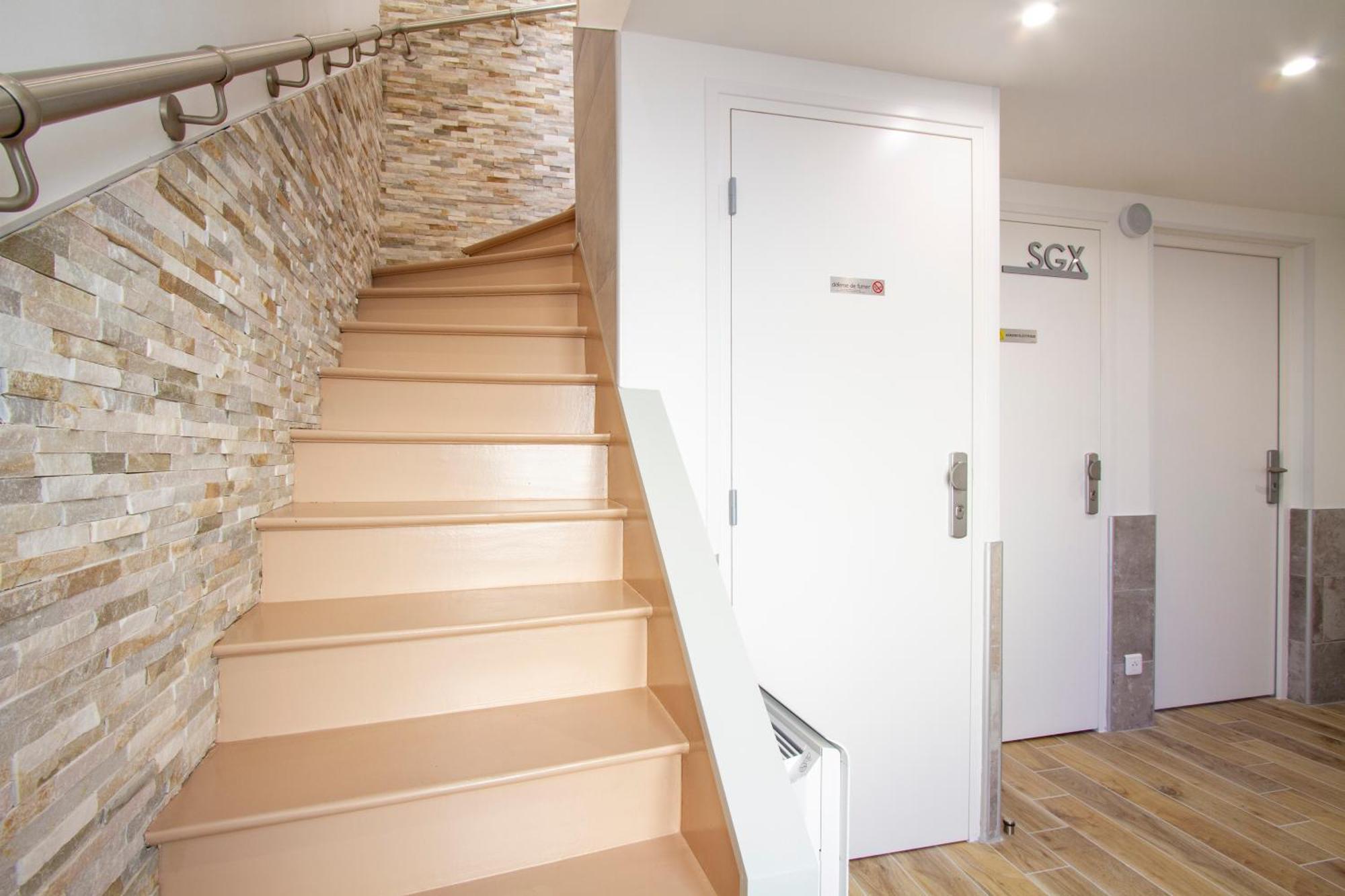 Promenade D'Automne - Netflix & Wifi - Climatisation- Parking Gratuit - Check-In 24H24 - Emplacement Velos - Goodmarning Châlons-en-Champagne Εξωτερικό φωτογραφία